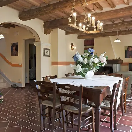 Con Piscina Camaiore