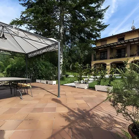 Villa Con Piscina *